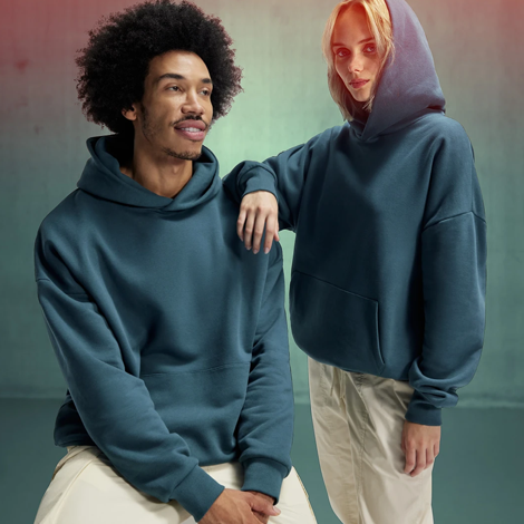 B&C Collection: Qualità Europea per le Tue Divise Personalizzate