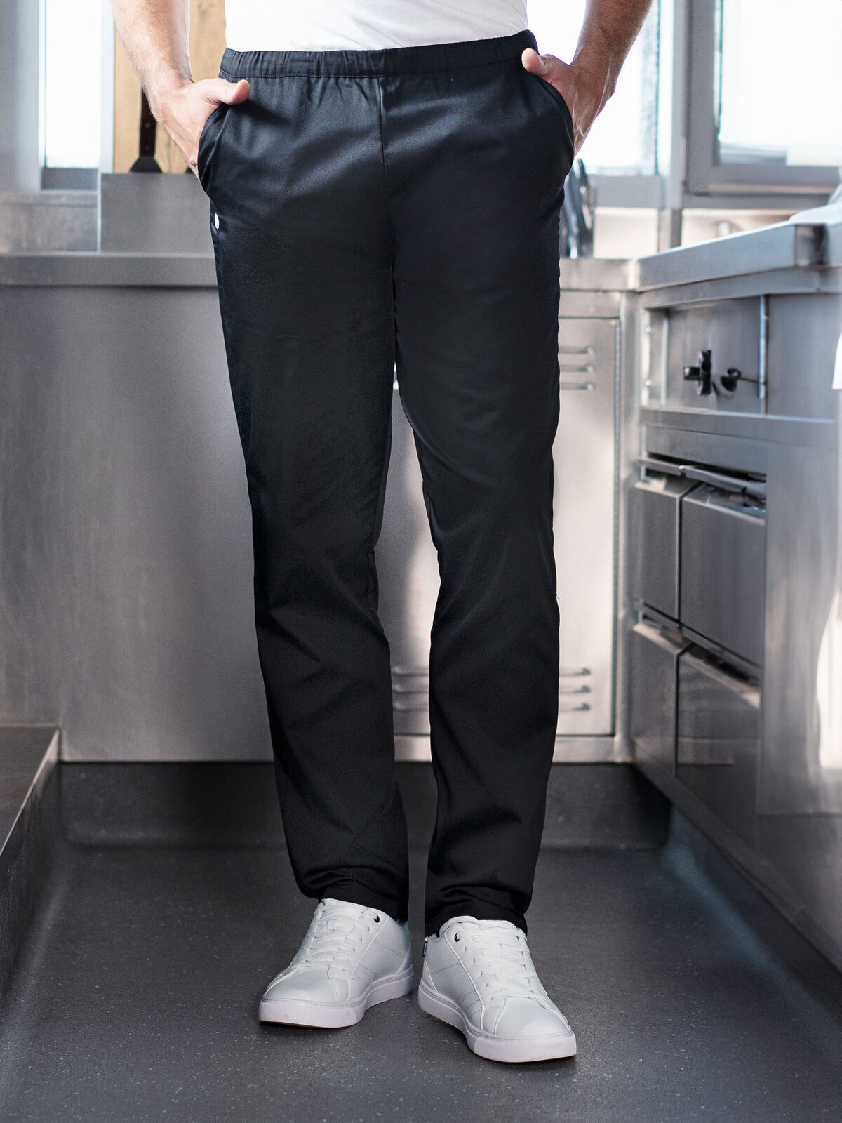 Pull-On Trousers Essential