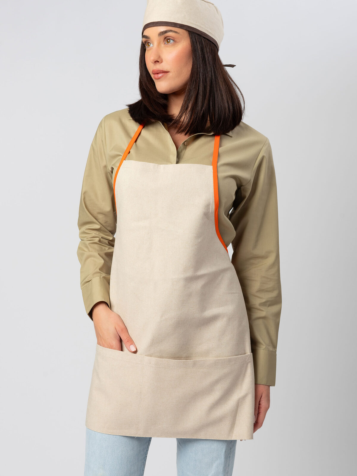 Contrast Apron