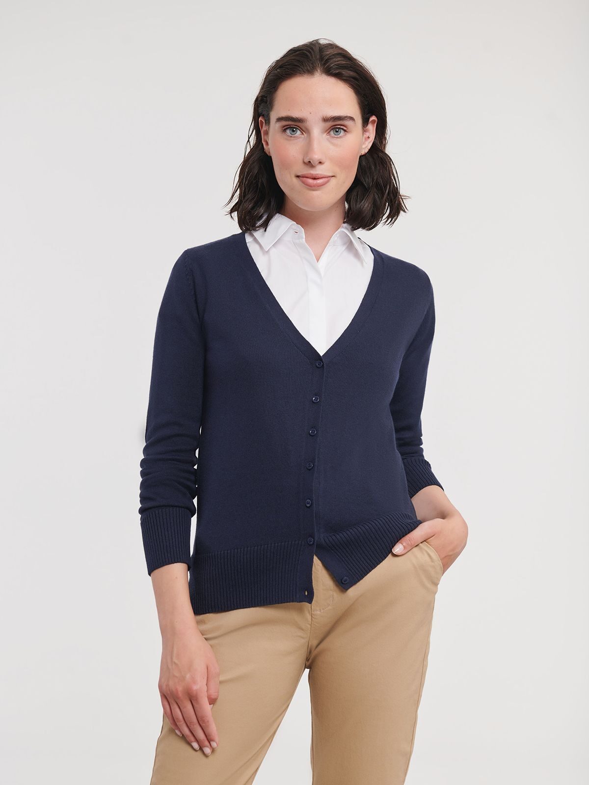 Ladies´ V-Neck Knitted Cardigan