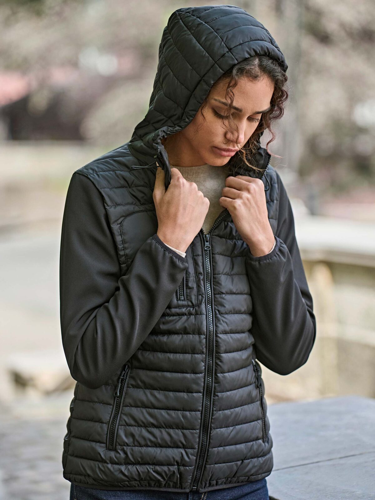 Women´s Hooded Crossover Jacket
