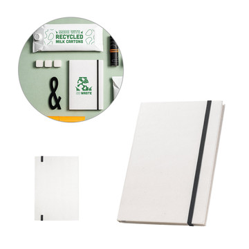 MILKY. Blocco note A5 realizzato con cartoni del latte riciclati con fogli a righe - MILKY. Blocco note A5 realizzato con cartoni del latte riciclati con fogli a righe