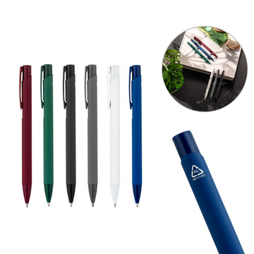 CLINT. Penna a sfera in alluminio riciclato (100% rAL) con finitura in gomma - CLINT. Penna a sfera in alluminio riciclato (100% rAL) con finitura in gomma