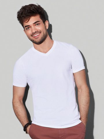 Clive V-Neck